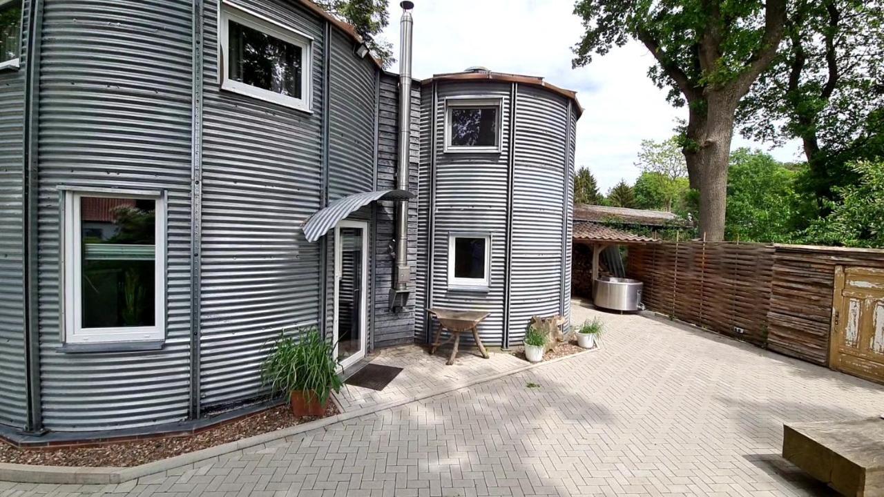 Ferienhaus Getreidesilo Шнефердинген Экстерьер фото